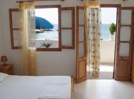 Nikos Studios, hotell i Lefkos, Karpathos