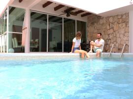 Casa Gem B&B、プラヤ・デル・カルメンのゴルフ場併設ホテル