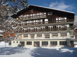 CENT CRISTAUX, hotel i La Chapelle-dʼAbondance