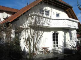 Appartement Am Goldberg, hotel with parking in Goldbach