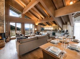 Mammoth Lodge by Alpine Residences, hotel in Courchevel