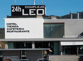 모네스테리오에 위치한 호텔 콤플레호 레오 24H