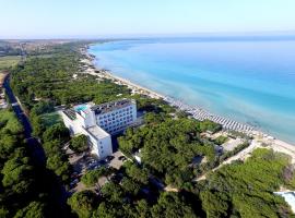 Ecoresort Le Sirene - Caroli Hotels、ガリポリのホテル