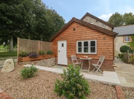 The Nest at the Round House, holiday home in Warminster