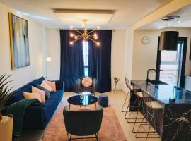 Luxueux appartement entre Gueliz et l'Hivernage avec WIFI โรงแรมใกล้ Menara Gardens ในมาร์ราเกช