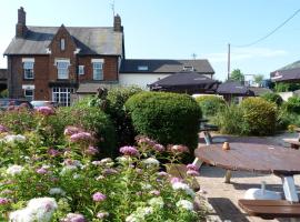 Railway Inn, готель біля аеропорту RAF Benson - BEX, у місті Culham