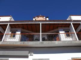 VACACIONAL LA TEA THE BEST LOCATION and THE BEST VIEWS, apartment in Tejeda