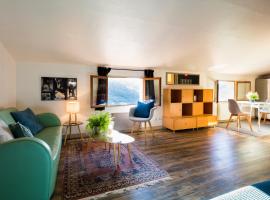 GRAND STUDIO ENTRE MER ET MONTAGNE, hotell i Le Bar-sur-Loup