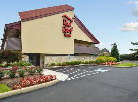 Red Roof Inn Louisville East - Hurstbourne, hotell i Louisville