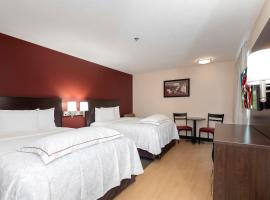 Red Roof Inn PLUS+ Austin South, hotel near Mike A Myers Track and Soccer Stadium - University of Texas, Austin