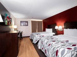 Red Roof Inn Knoxville Central – Papermill Road, motel in Knoxville