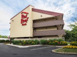 Red Roof Inn Milford - New Haven، فندق بالقرب من Silver Sands State Park، ميلفورد