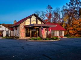 Red Roof Inn & Suites Hazleton, hotel v mestu Hazleton