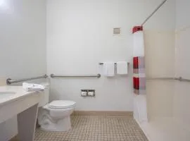 Red Roof Inn & Suites Indianapolis Airport