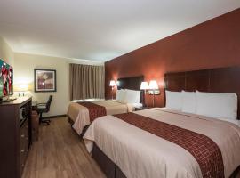 Red Roof Inn & Suites Cincinnati North-Mason, хотел в Мейсън