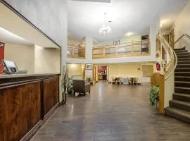 Red Roof Inn & Suites Hermitage