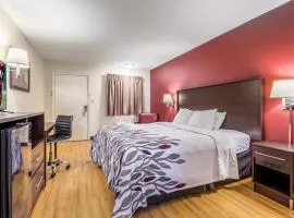 Red Roof Inn Scottsburg