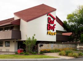 Red Roof Inn PLUS+ Pittsburgh South - Airport, hotel in Pittsburgh
