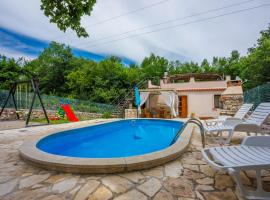 Villa Adry 2, hotel u Bribiru
