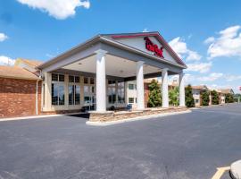 HomeTowne Studios by Red Roof Wilmington - New Castle, hotel in New Castle