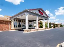 HomeTowne Studios by Red Roof Wilmington - New Castle
