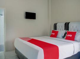 OYO 3266 Alifah Residence Syariah, hotel cu parcare din Padang