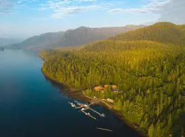 Salmon Falls Resort