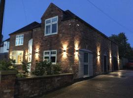 The Old Coach House, apartment in Polesworth