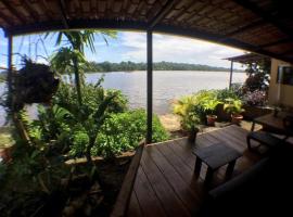 Hotel Sunset Rooms, hotell i Tortuguero