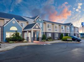 Microtel Inn & Suites by Wyndham Burlington, hotel in Burlington