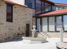 O Fogón - Casa Ferrador (Ribeira Sacra): Sober'de bir otel