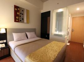Avilla Residence, готель з парковкою у місті Тангеранг