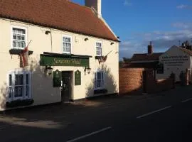 The Saracens Head Old Lounge