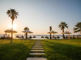 MAIA Luxury Beach Hotel & Spa – hotel ze spa w mieście Guzelcamlı
