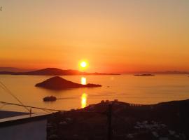 Manos House in Chora, hotel in Patmos