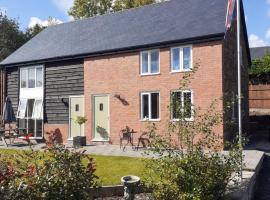 2 Bear Barns, hotel u blizini znamenitosti 'Riječna dolina Elan Valley' u gradu 'Rhayader'