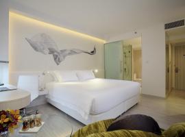 Centara Watergate Pavilion Hotel Bangkok