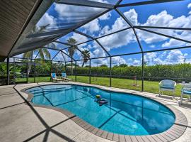 Coconut Palms Home with Private South-Facing Pool!, Ferienhaus in Cape Coral