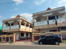 Mangkuyudan Hotel Solo, hotel en Lawean