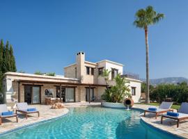 Amera Luxury Villas, hotel v destinaci Pegeia