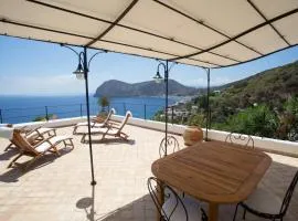 2 bedrooms house at Lipari 300 m away from the beach with sea view furnished terrace and wifi