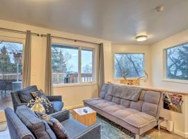 Coastal-View Apartment Near Downtown Anchorage!, spa hotel in Anchorage