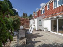 The Gardens, holiday rental in Bridgwater