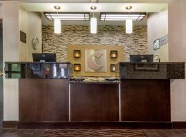 Comfort Inn & Suites Butler, hotel in Butler