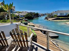 CANAL GUEST HOUSE - Waterfront Luxury B&B - SOLAR POWERED, hotel v destinaci St Francis Bay