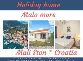 Malo more Holiday home, rumah liburan di Mali Ston
