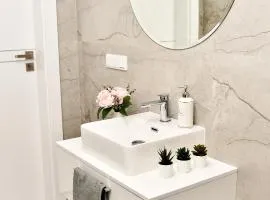 VIP Apartament number 10