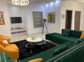 Exquisitely Luxury 4 unit of 4 bedroom duplex in Lekki, hotel in Ogoyo