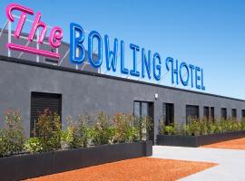 The Bowling Hotel, hotel cerca de Paléo Festival, Grens