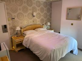 Three Queens Hotel, hotel v destinaci Burton upon Trent